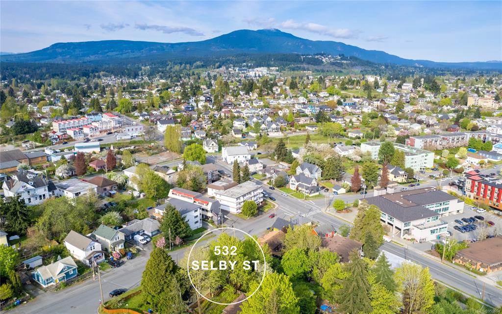 532 Selby Street, Nanaimo, BC, V9R 2R8 - 2
