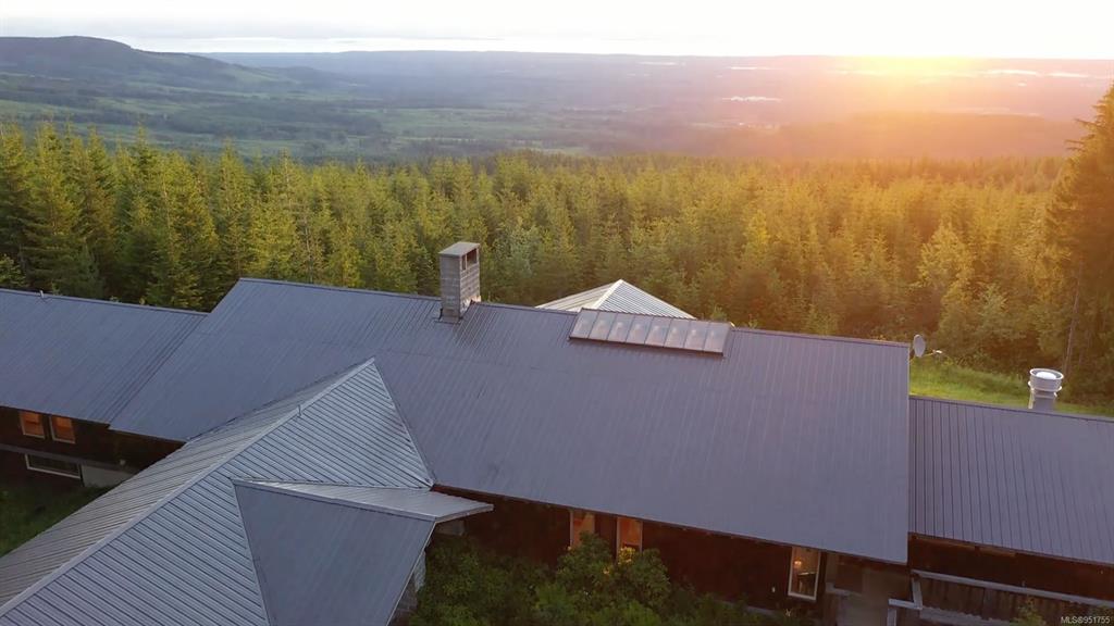 8100 Forbidden Plateau Road, Courtenay, BC, V9J 1L2 - 3
