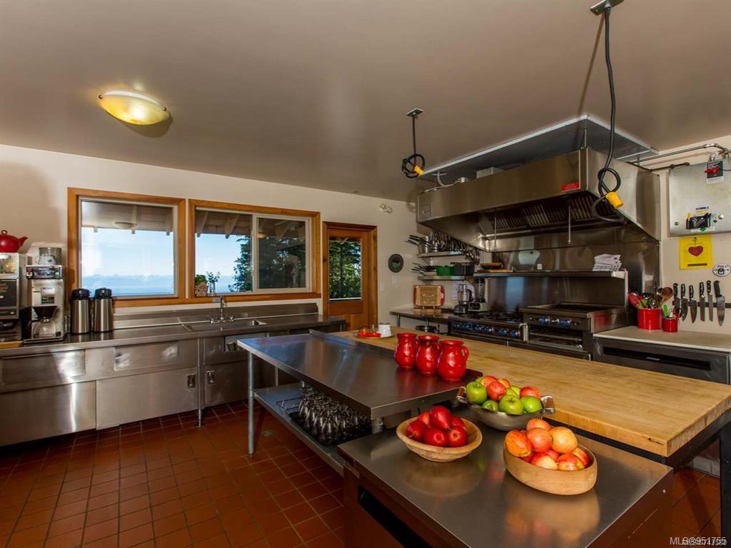8100 Forbidden Plateau Road, Courtenay, BC, V9J 1L2 - 12