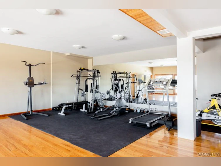 8100 Forbidden Plateau Road, Courtenay, BC, V9J 1L2 - 17