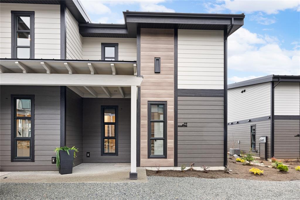 SL98-1175 Resort Drive, Parksville, BC, V9P 2E3