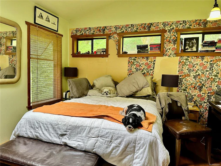 1498 Carrington Bay Road, Cortes Island, BC, V0P 1Z0 - 6
