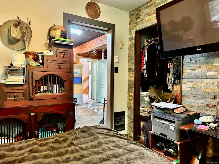 1498 Carrington Bay Road, Cortes Island, BC, V0P 1Z0 - 16