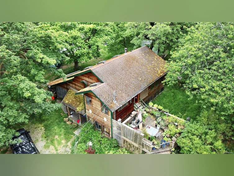 1498 Carrington Bay Road, Cortes Island, BC, V0P 1Z0 - 23