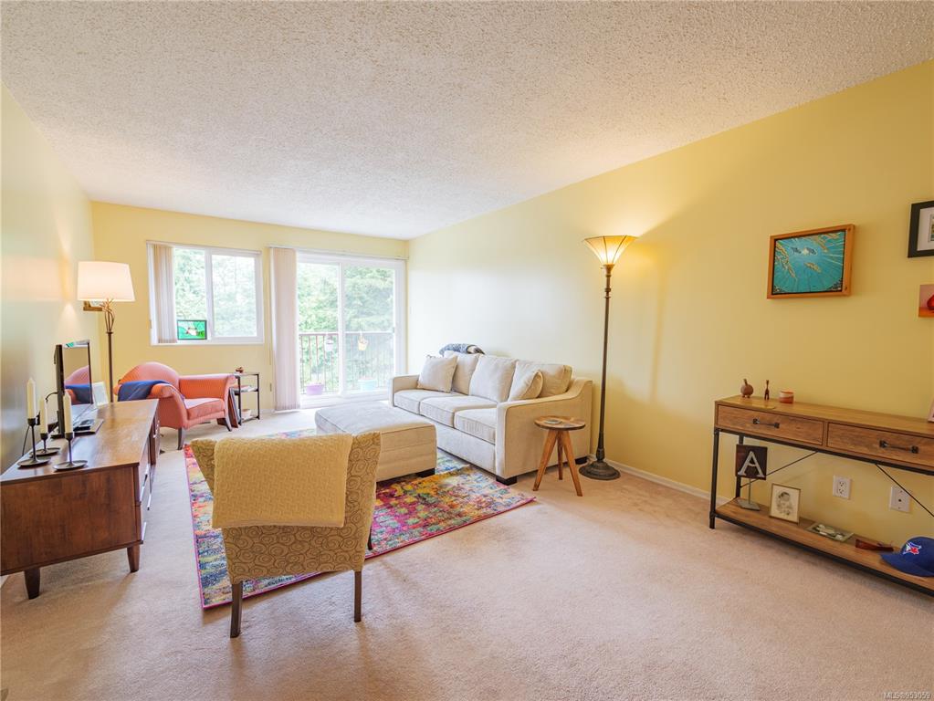 306-250 Hemlock Street, Ucluelet, BC, V0R 3A0 - 3