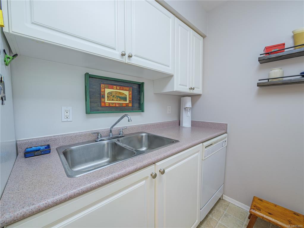306-250 Hemlock Street, Ucluelet, BC, V0R 3A0 - 11