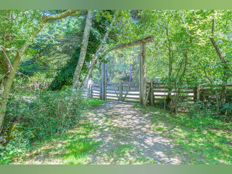 1905 Martin Road, Gabriola Island, BC, V0R 1X7 - 5