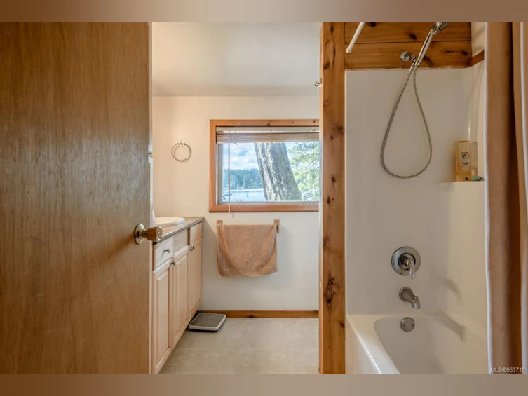 1905 Martin Road, Gabriola Island, BC, V0R 1X7 - 49