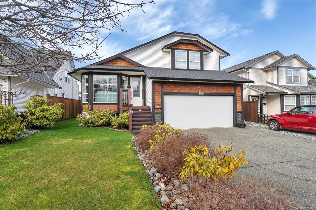 For Sale 594 Rebecca Place, Campbell River, BC REW