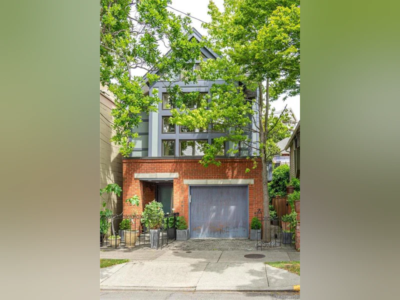 122 Superior Street, Victoria BC V8V 1T1