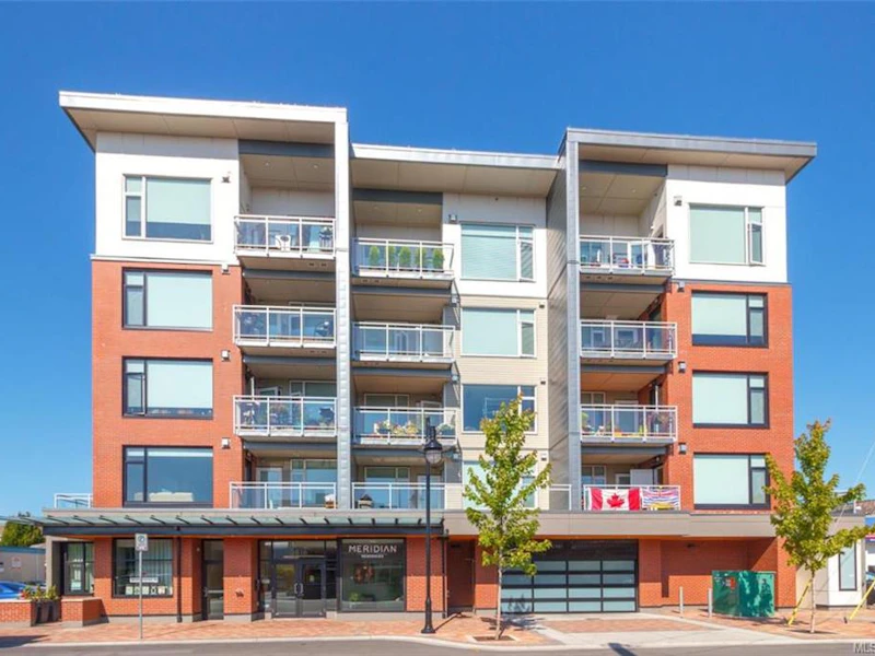 405 - 9818 Third Street, Sidney BC V8L 3A7