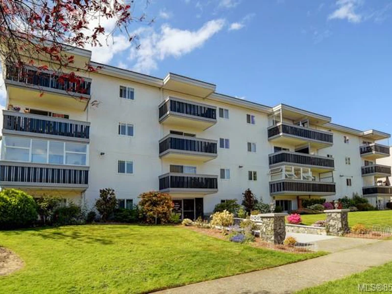 304 - 118 Croft Street, Victoria BC V8V 2E6