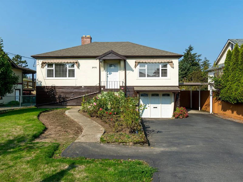 2930 Austin Avenue, Saanich BC V9A 2L1