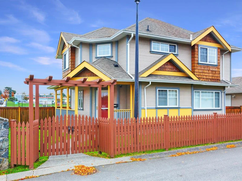 1 - 921 Colville Road, Esquimalt BC V9A 4P4