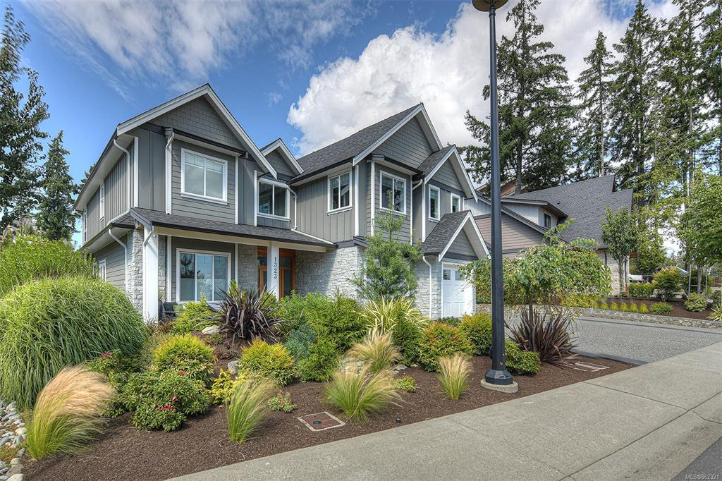 1323 Champions Court, Langford, BC, V9B 0R9