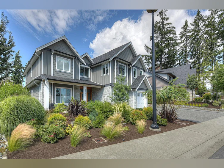 1323 Champions Court, Langford, BC, V9B 0R9