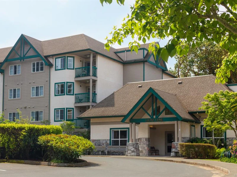 202 - 290 Island Highway, View Royal BC V9B 1G5