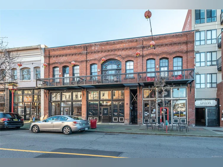 203-535 Fisgard Street, Victoria, BC, V8W 1R3