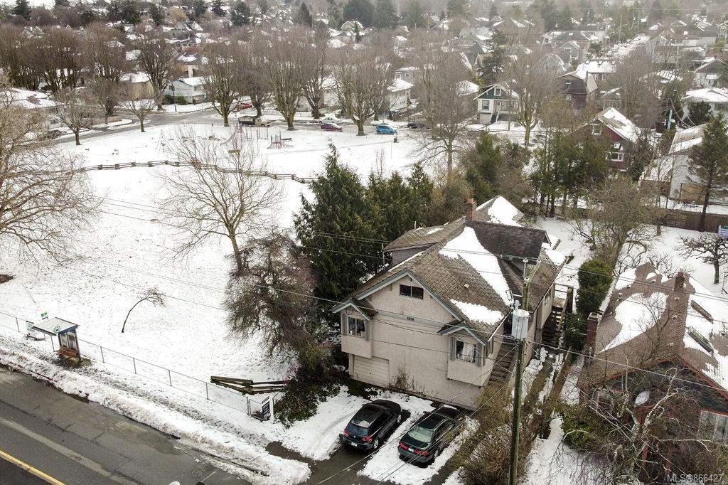 1319 Bay Street, Victoria, BC, V8R 2A3