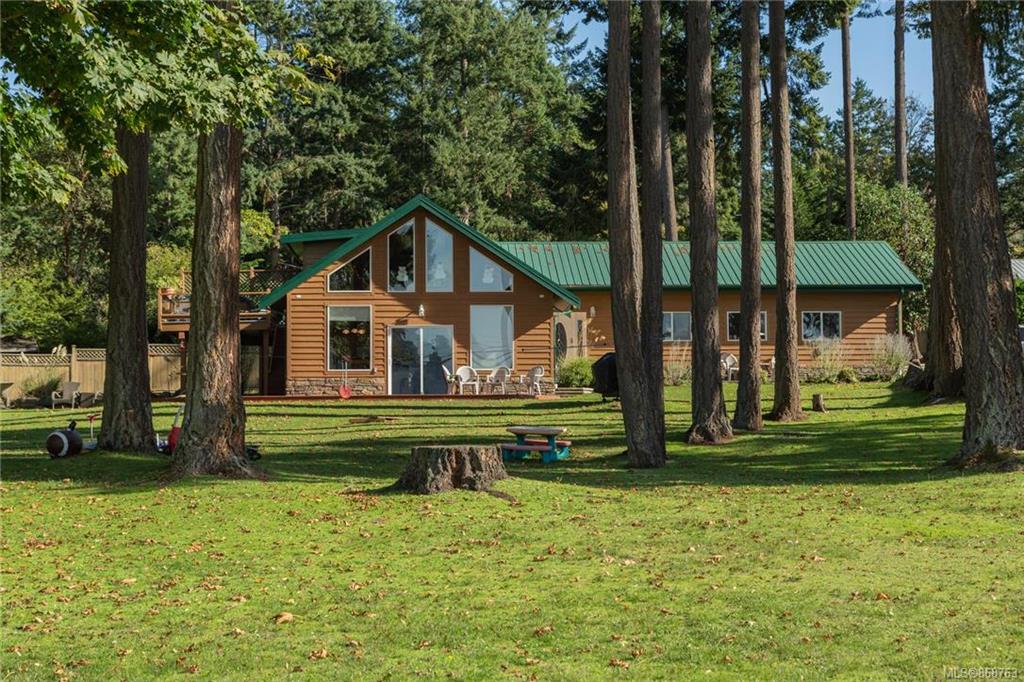411 Fernhill Road, Mayne Island, BC, V0N 2J2