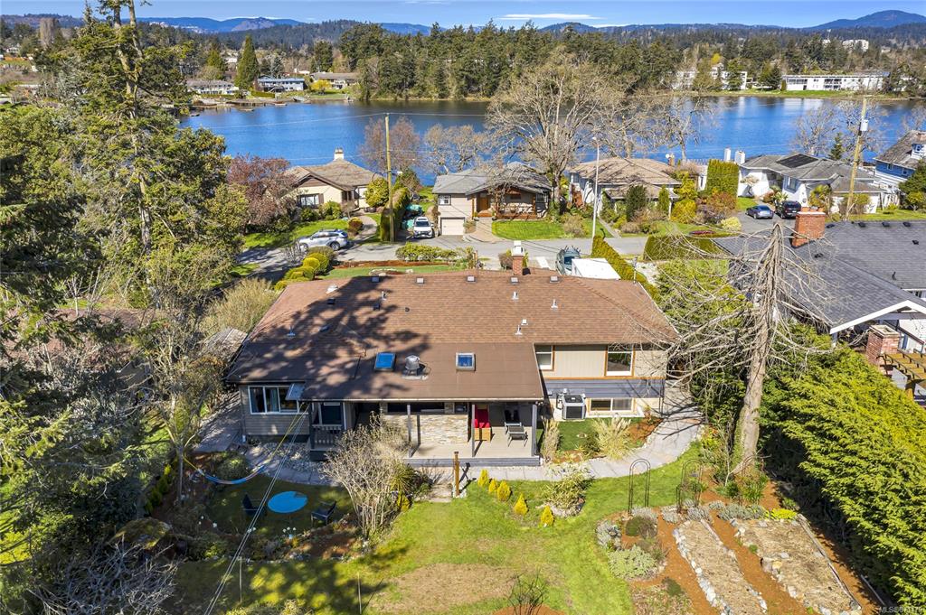 2771 Murray Drive, Saanich, BC, V9A 2S4