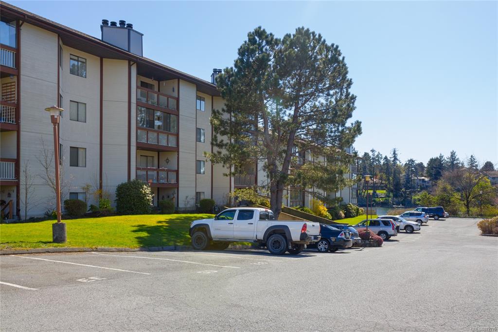 106-71 W Gorge Road, Saanich, BC, V9A 1L9