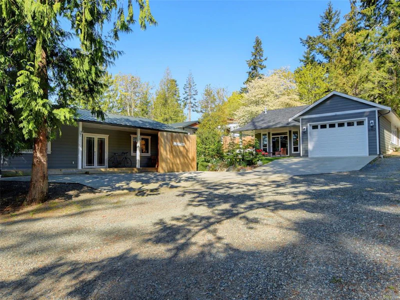 6960 W Grant Road, Sooke BC