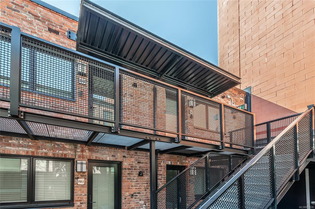 203-535 Fisgard Street, Victoria, BC, V8W 1R3