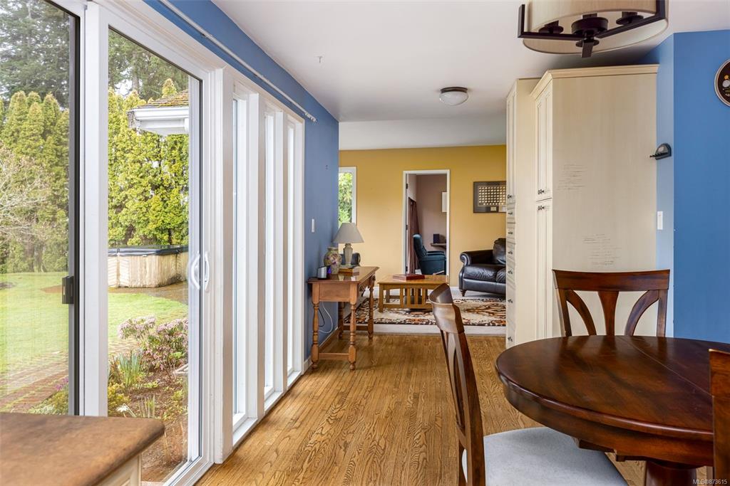 1908 Ferndale Road, Saanich, BC, V8N 2Y3 - 14