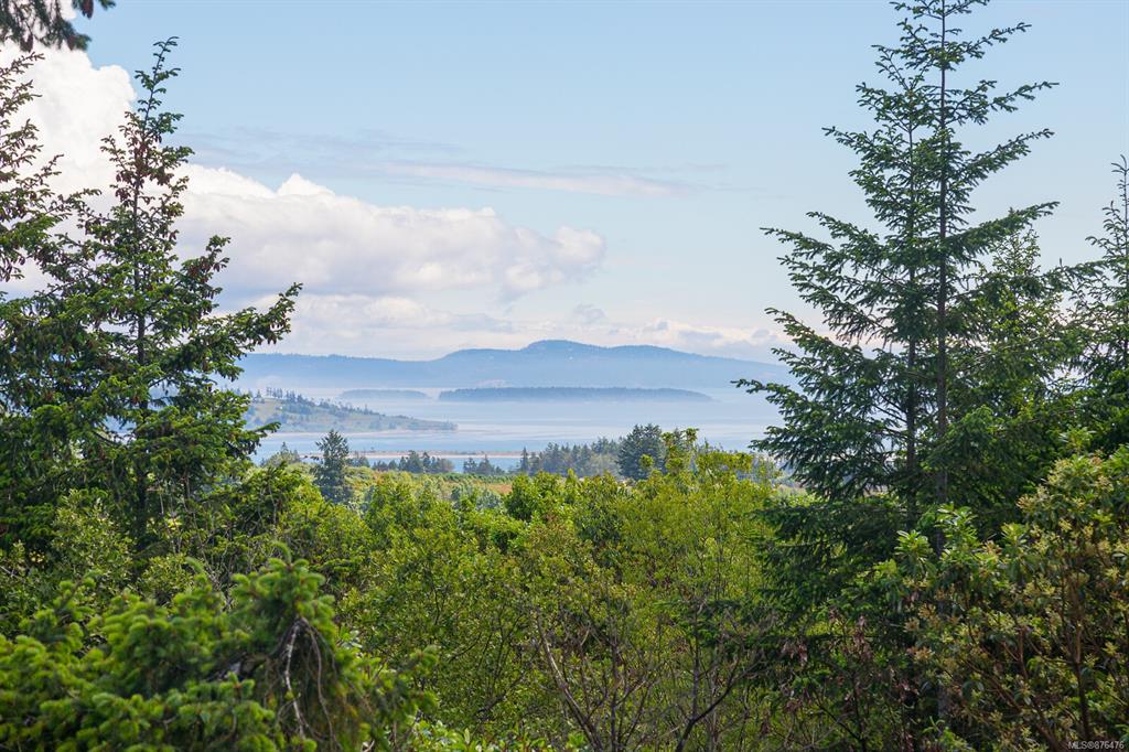 8518 Tribune Terrace, North Saanich, BC, V8L 5B7