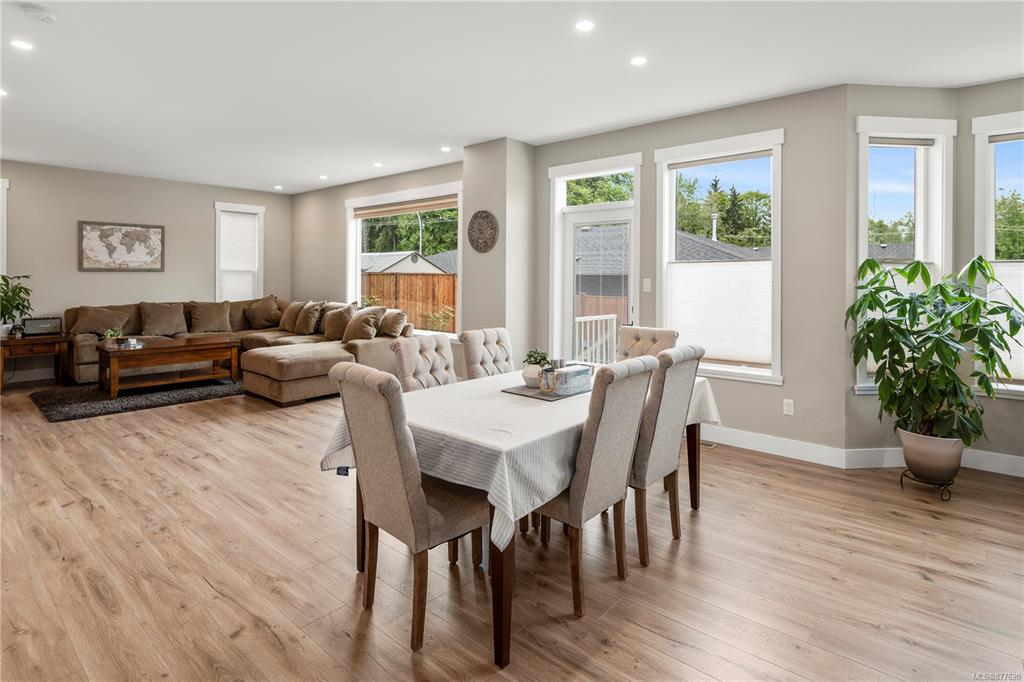 112 Kinsmen Place, Ladysmith, BC, V9G 0B7 - 8