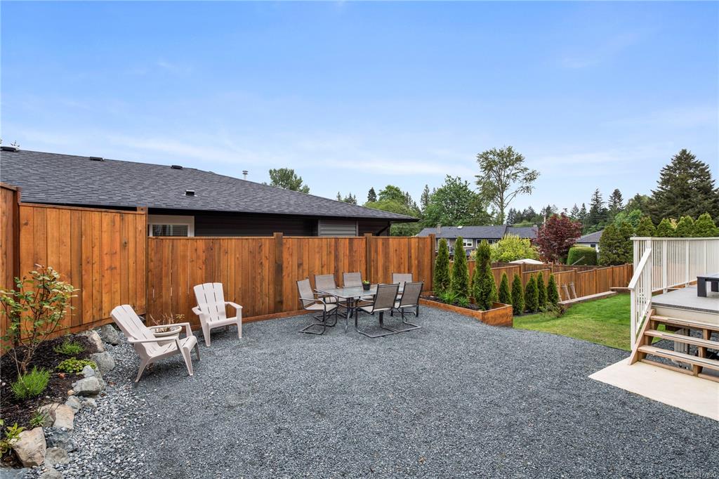 112 Kinsmen Place, Ladysmith, BC, V9G 0B7 - 29
