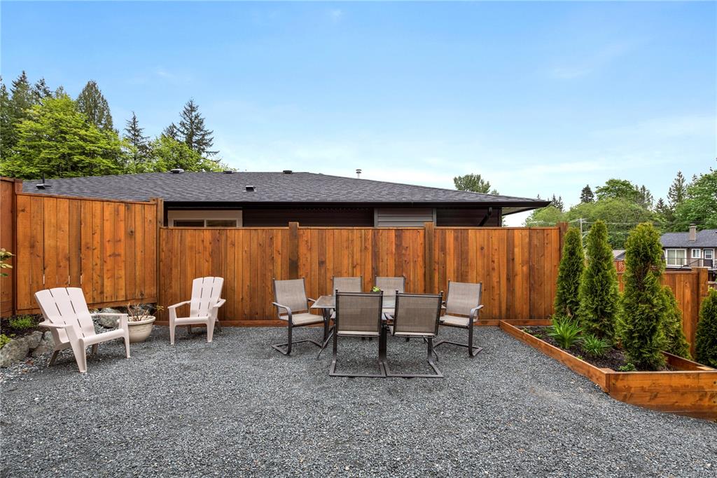 112 Kinsmen Place, Ladysmith, BC, V9G 0B7 - 30