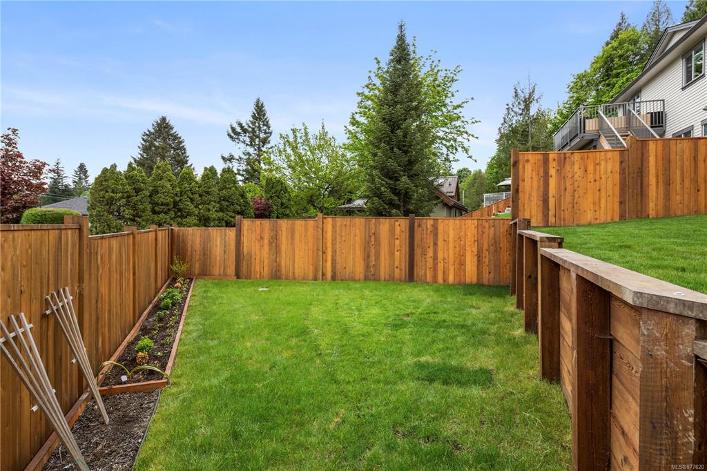 112 Kinsmen Place, Ladysmith, BC, V9G 0B7 - 32