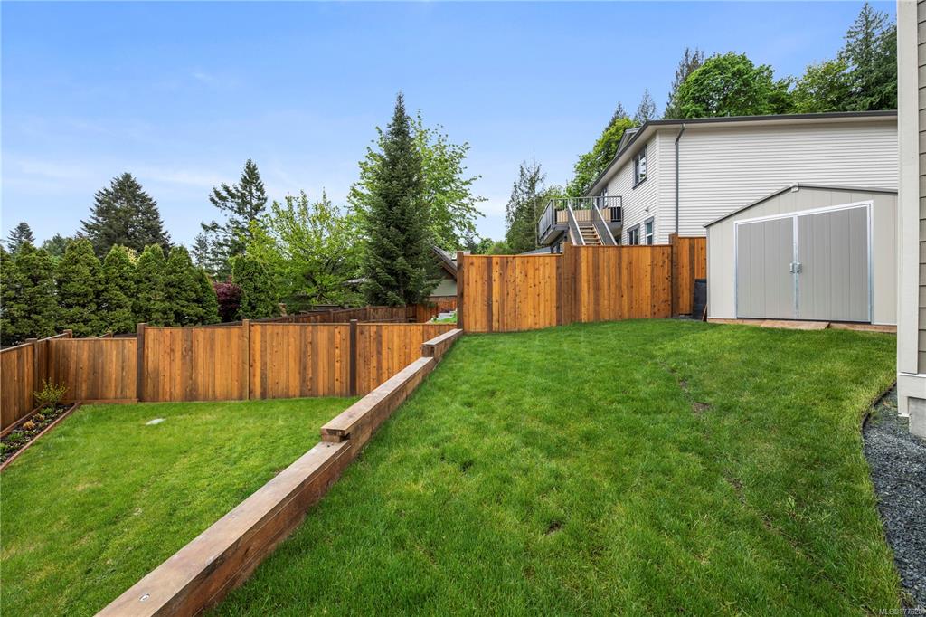 112 Kinsmen Place, Ladysmith, BC, V9G 0B7 - 33