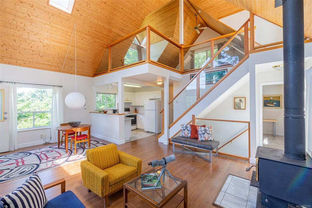 558 Dinner Bay Road, Mayne Island, BC, V0N 2J2