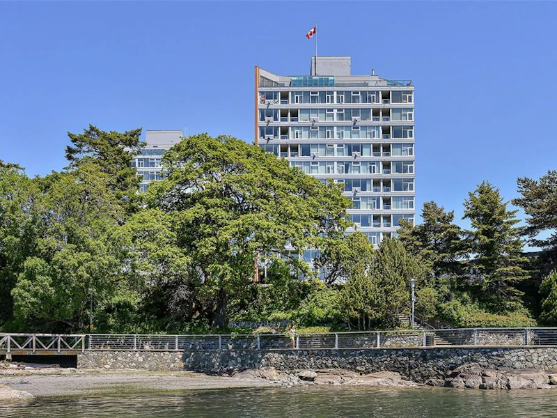 306 - 325 Maitland Street, Victoria BC V9A 7E9