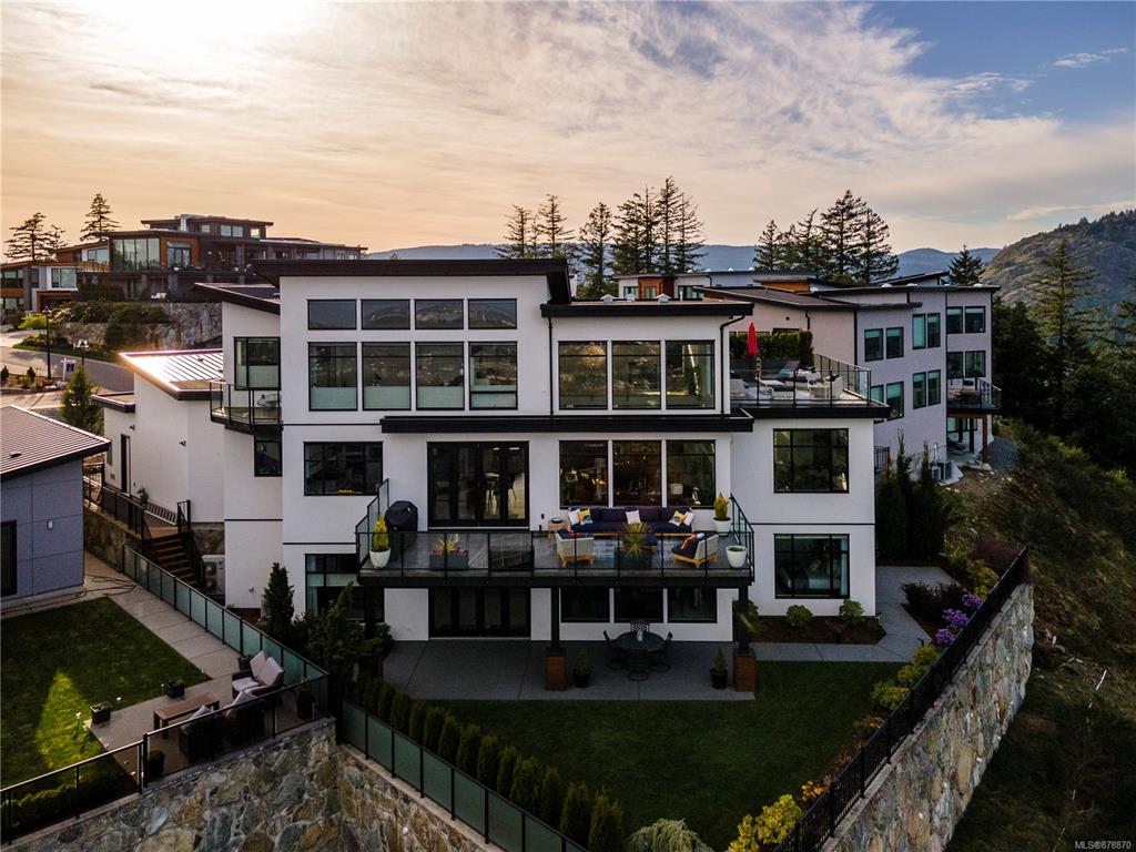 2194 Navigators Rise, Langford, BC, V9B 0B4 - 2