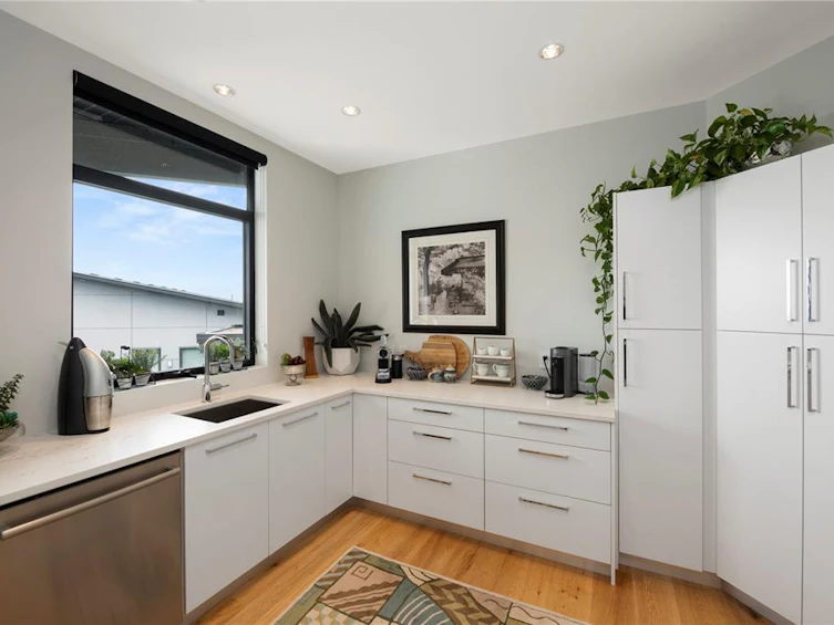2194 Navigators Rise, Langford, BC, V9B 0B4 - 19