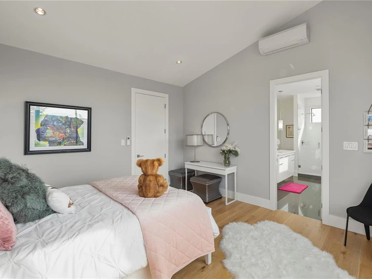 2194 Navigators Rise, Langford, BC, V9B 0B4 - 39