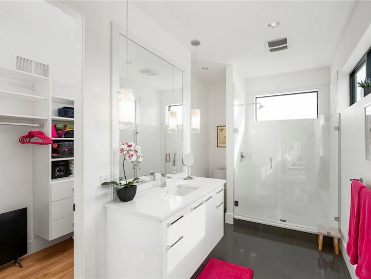 2194 Navigators Rise, Langford, BC, V9B 0B4 - 40