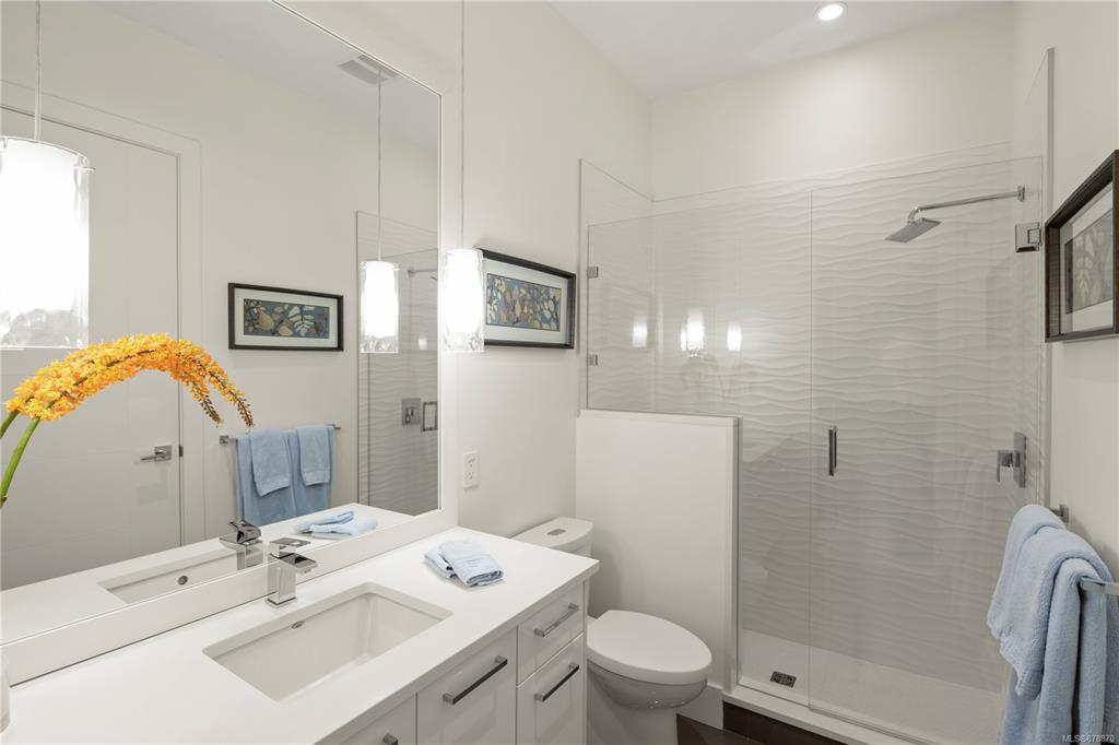 2194 Navigators Rise, Langford, BC, V9B 0B4 - 45