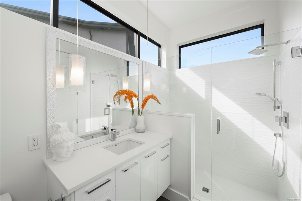 2194 Navigators Rise, Langford, BC, V9B 0B4 - 46