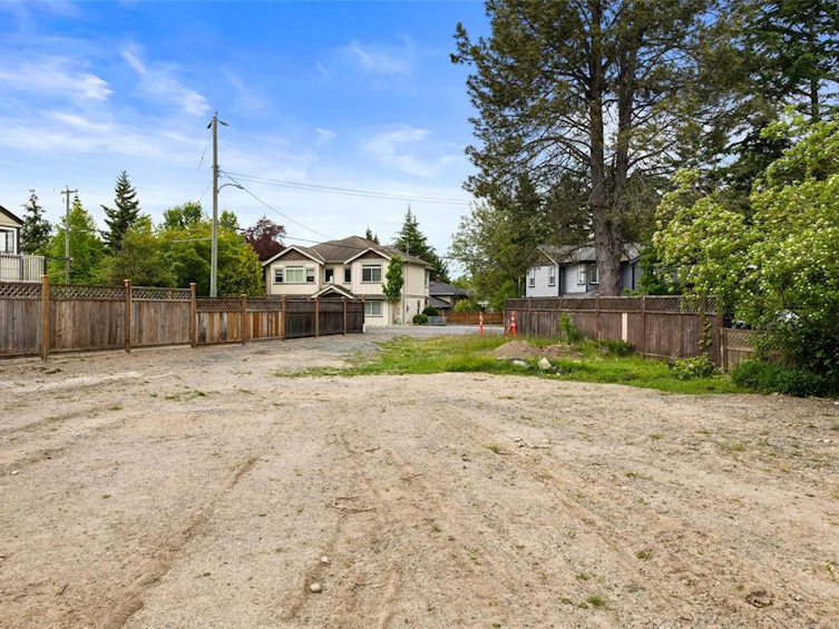 1888 Ventura Way, Saanich, BC, V8N 3X9 - 6