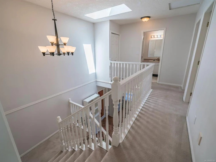 1755 Newton Street, Saanich, BC, V8R 2R1 - 26