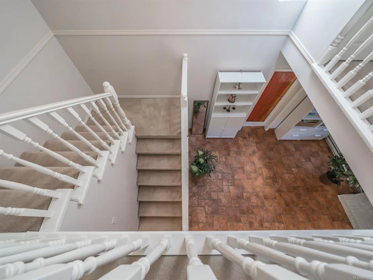 1755 Newton Street, Saanich, BC, V8R 2R1 - 32