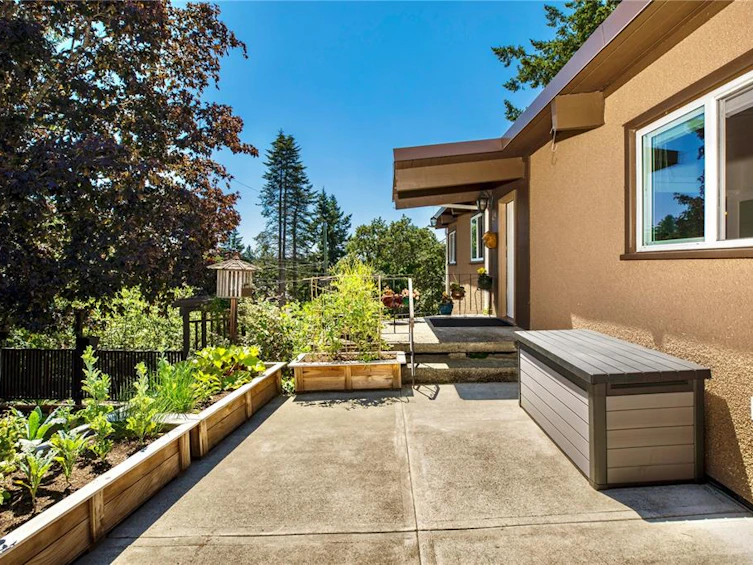 2626 Rainville Road, Langford, BC, V9B 3N1 - 2