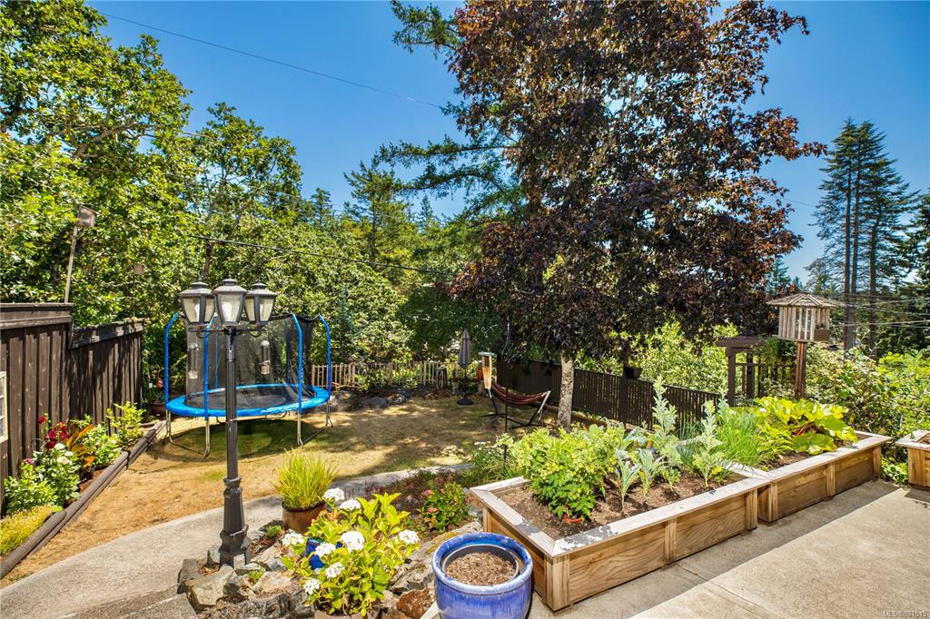 2626 Rainville Road, Langford, BC, V9B 3N1 - 5