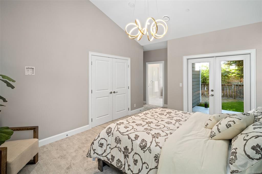 10214 Robinia Place, Sidney, BC, V8L 4M3 - 18