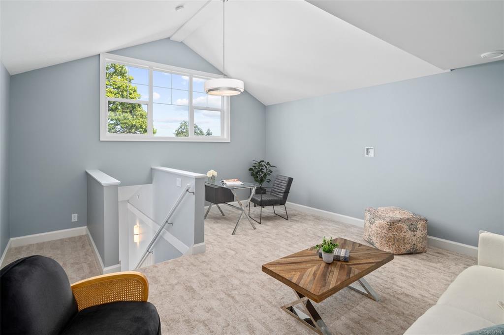10214 Robinia Place, Sidney, BC, V8L 4M3 - 28